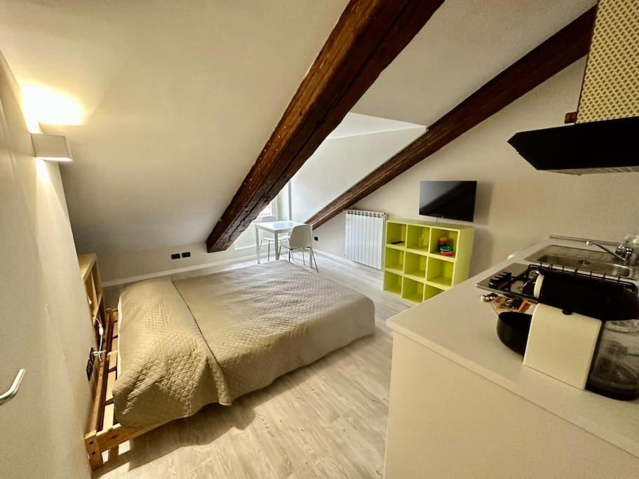 Piccolo Loft Sui Tetti Di