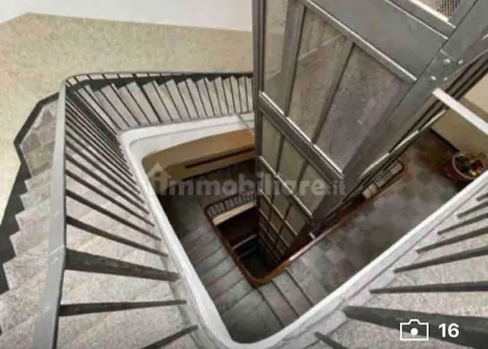 Piccolo Loft Sui Tetti Di Torino