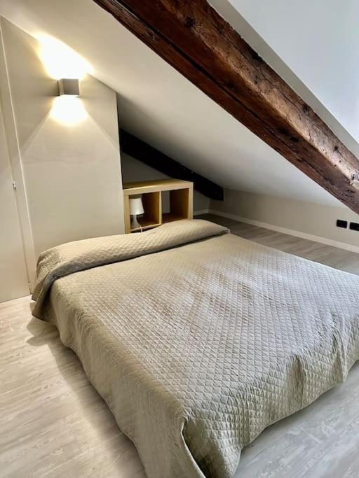 Piccolo Loft Sui Tetti Di